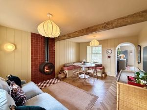 Photo 21- click for photo gallery